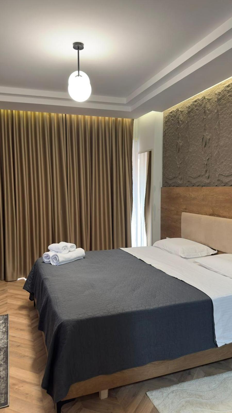 Your Apart Hotel Tirana Extérieur photo