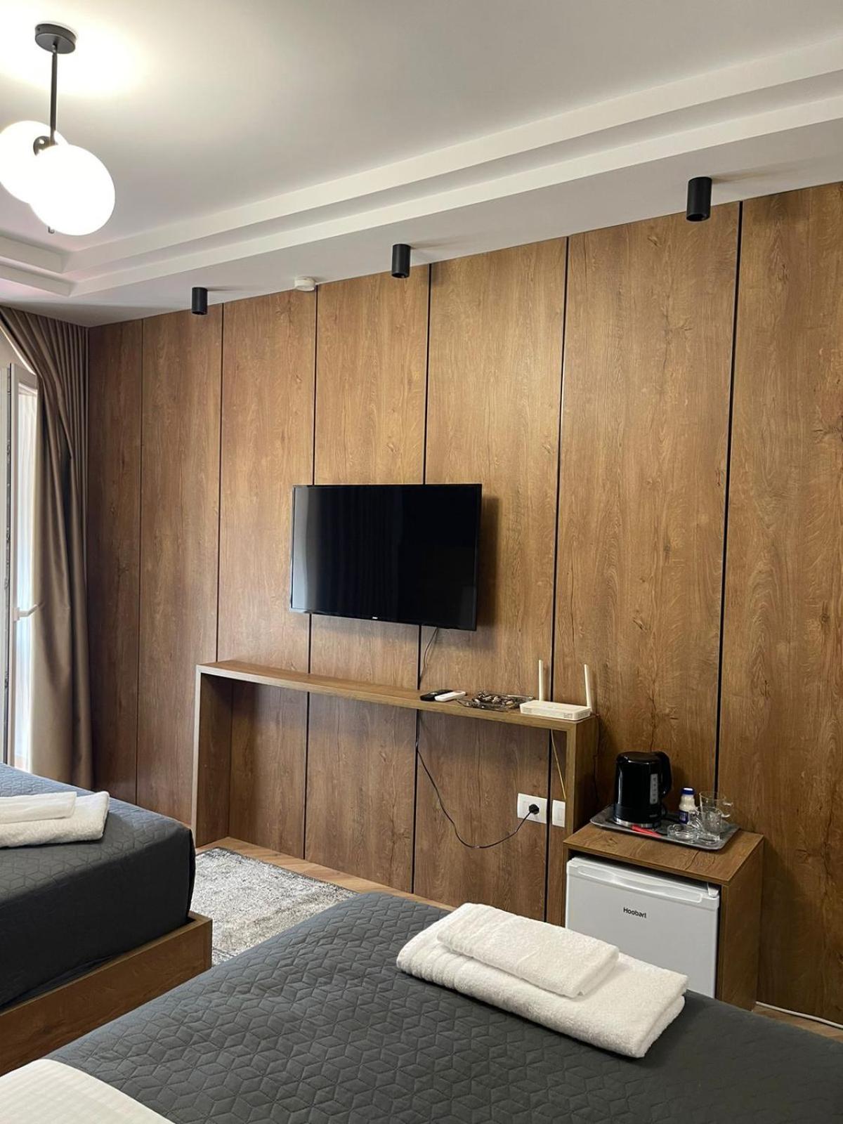 Your Apart Hotel Tirana Extérieur photo